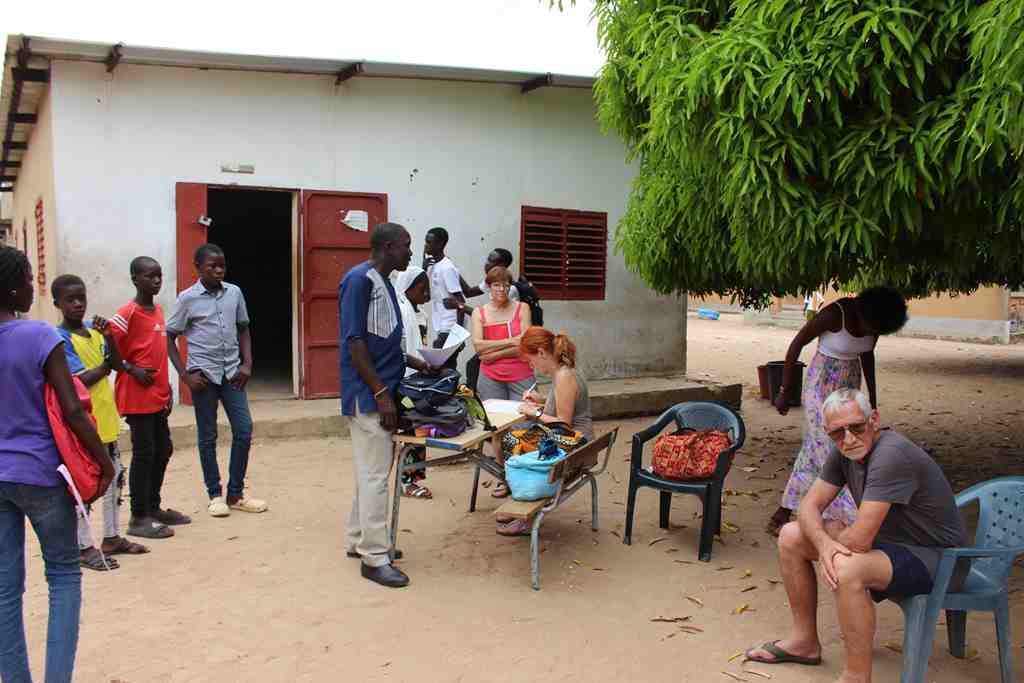 CEM distribution sacs